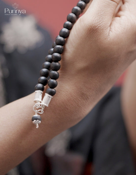 Original Karungali 8MM (Ebony) Wood Mala with silver accents– 108 Beads for Meditation & Protection
